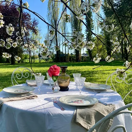 Le Du Clos Des Levees *